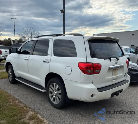 2011 Toyota Sequoia Limited 5.7L V8 из США, поврежденный, VIN 5TDJY5G1XBS052888